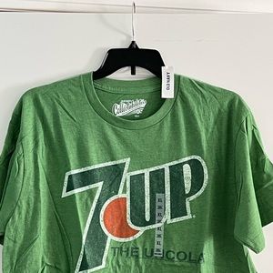 Old Navy 7-Up T-shirt